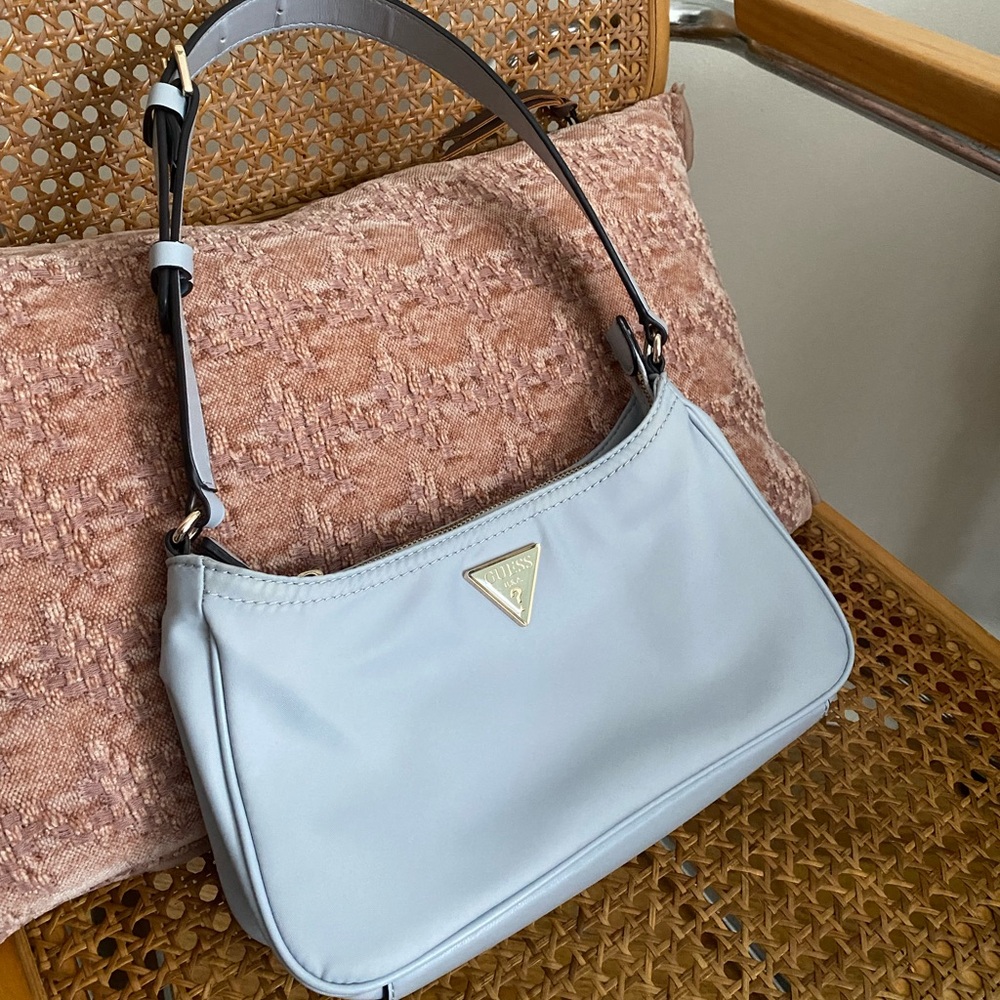 Guess Little Bay Light Blue Shoulder Bag